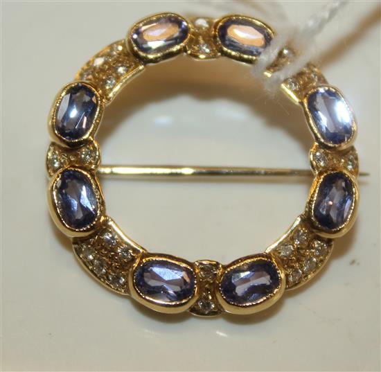 18ct gold, tanzanite and diamond-set target brooch